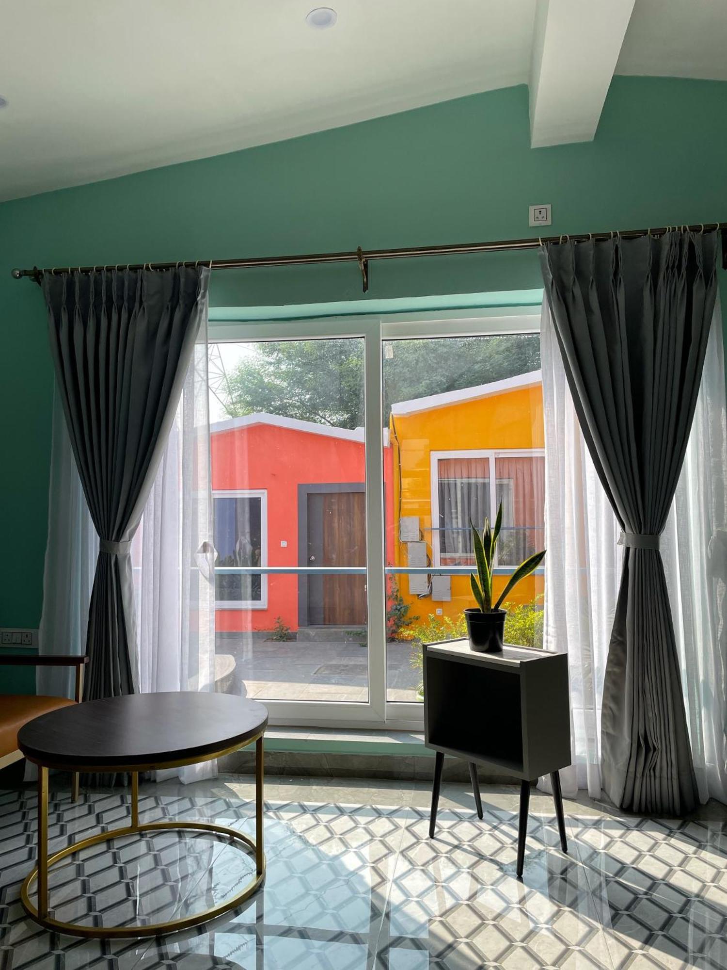 The Via Varanasi Resort Exterior foto